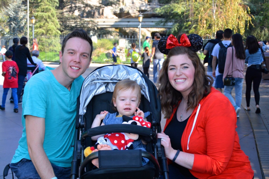 disneyland-with-discovering-parenthood